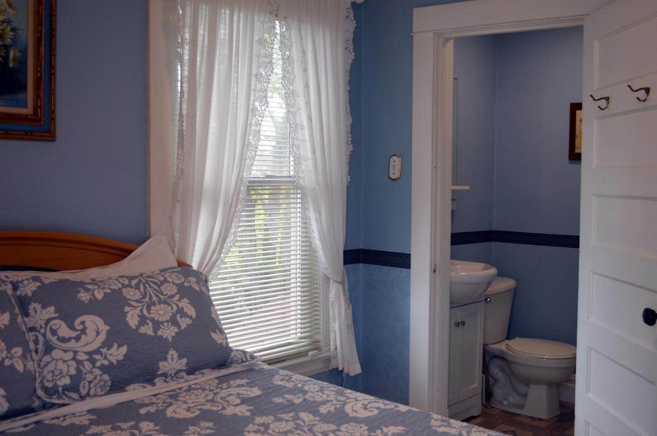 Strathaird Bed And Breakfast Niagara Falls Exterior photo