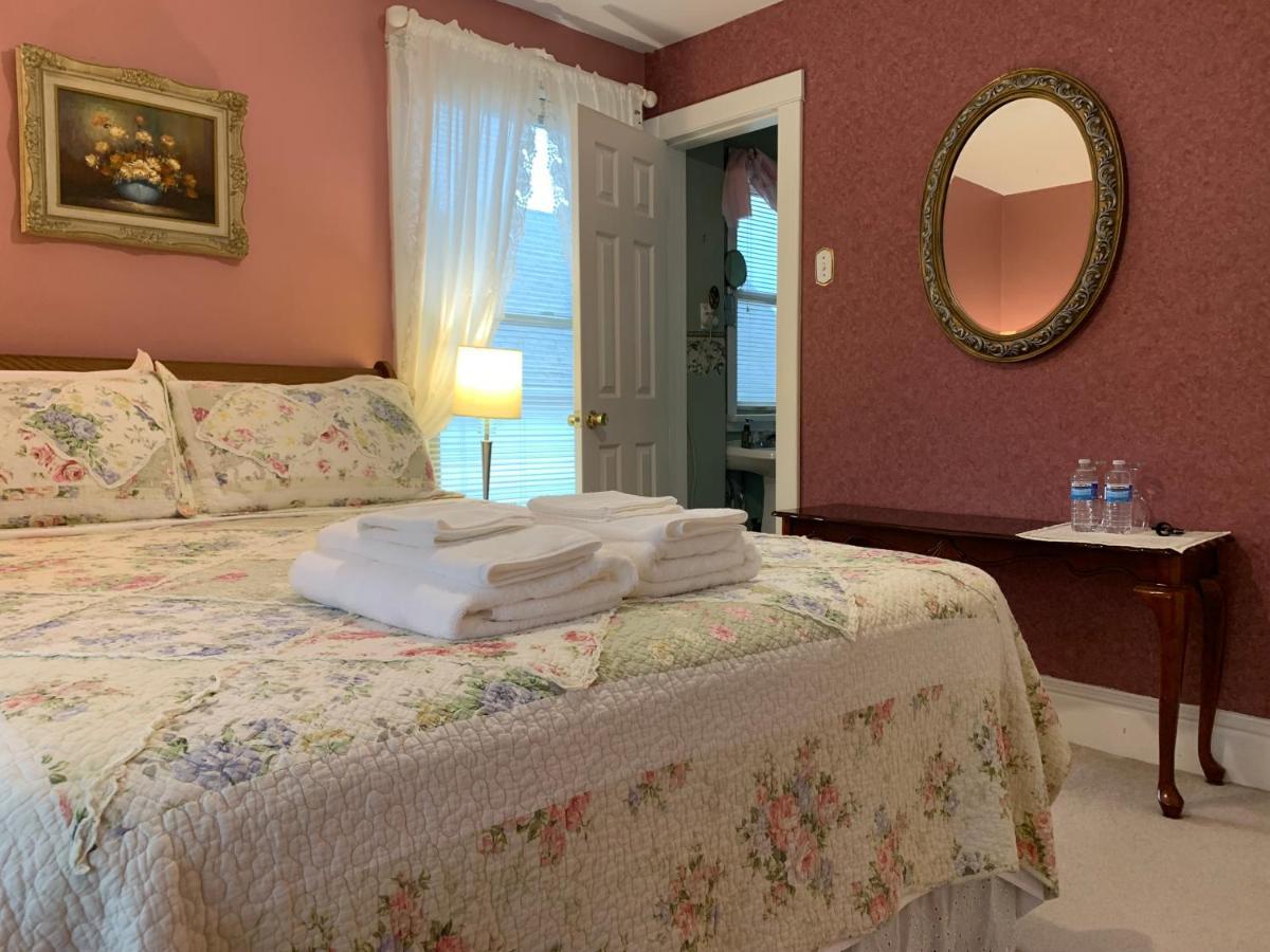 Strathaird Bed And Breakfast Niagara Falls Exterior photo