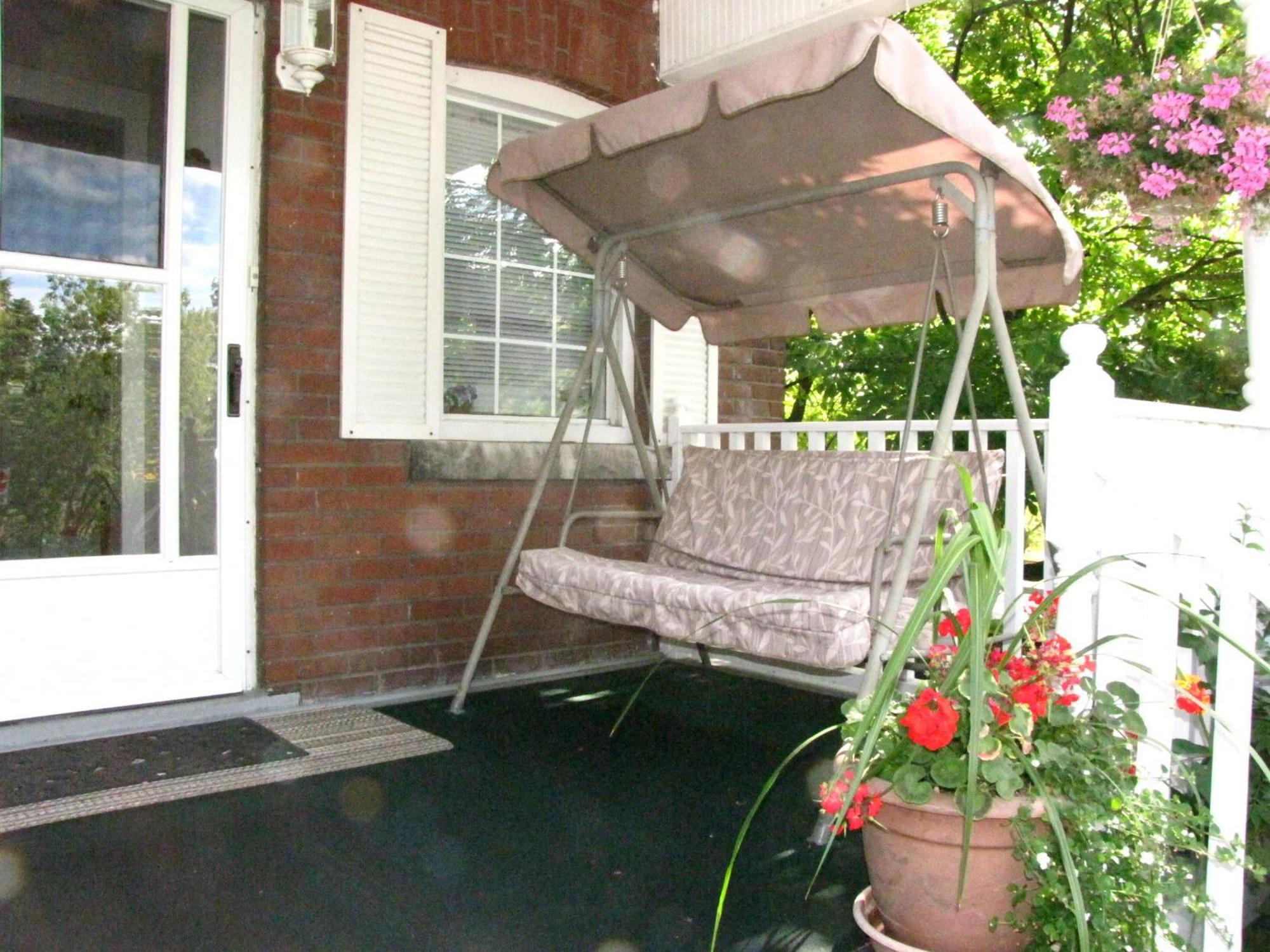 Strathaird Bed And Breakfast Niagara Falls Exterior photo