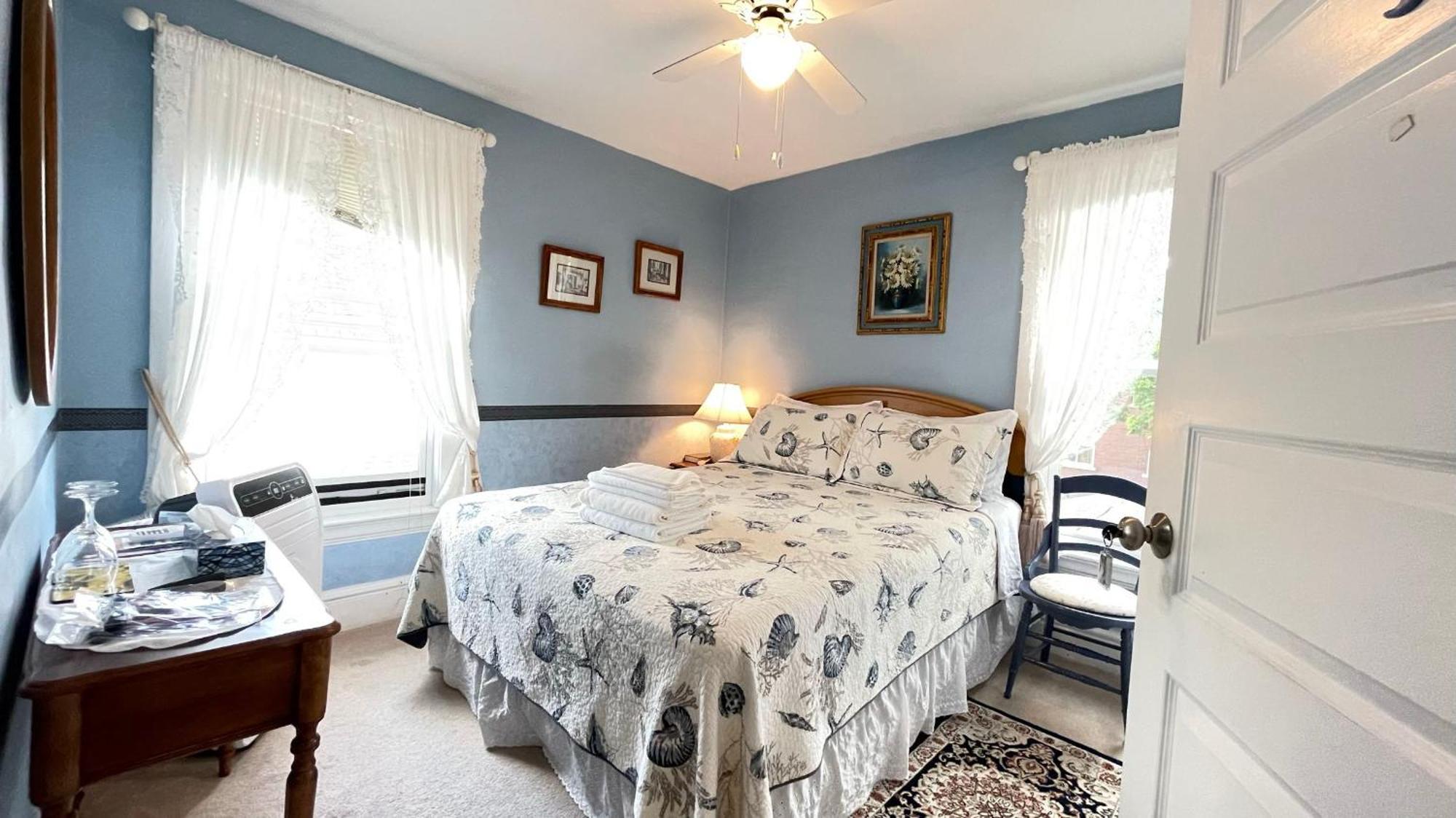 Strathaird Bed And Breakfast Niagara Falls Exterior photo