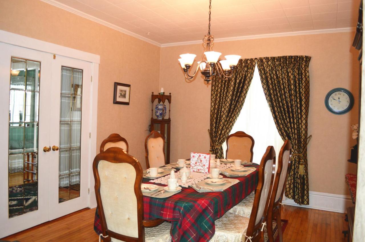 Strathaird Bed And Breakfast Niagara Falls Exterior photo